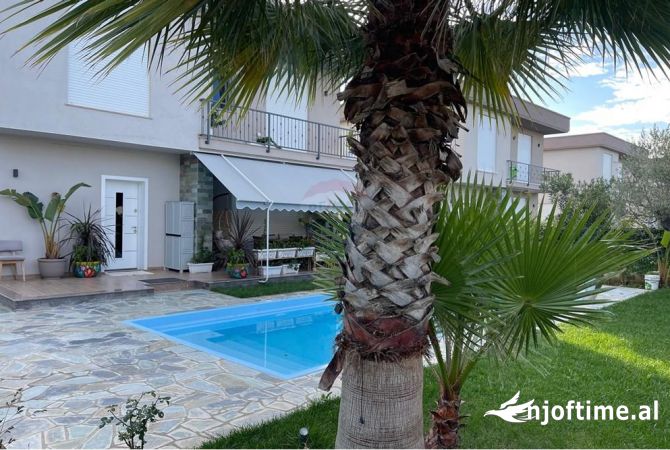 Shtepi ne shitje 4+1 ne Durres - 400,000 Euro