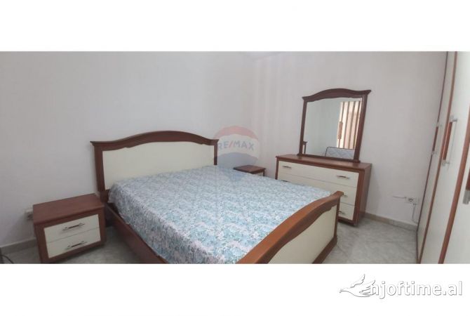 Shtepi me qera Apartament ne Tirane, 1+1, Mobilimi Bosh, pa mobiluar, Pagesa 500  Euro.