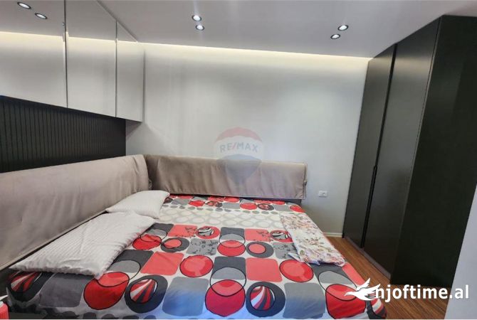 Shtepi ne shitje 1+1 ne Tirane - 102,000 Euro