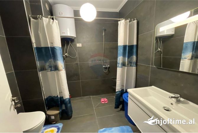 Shtepi me qera 1+1 ne Tirane - 650 Euro