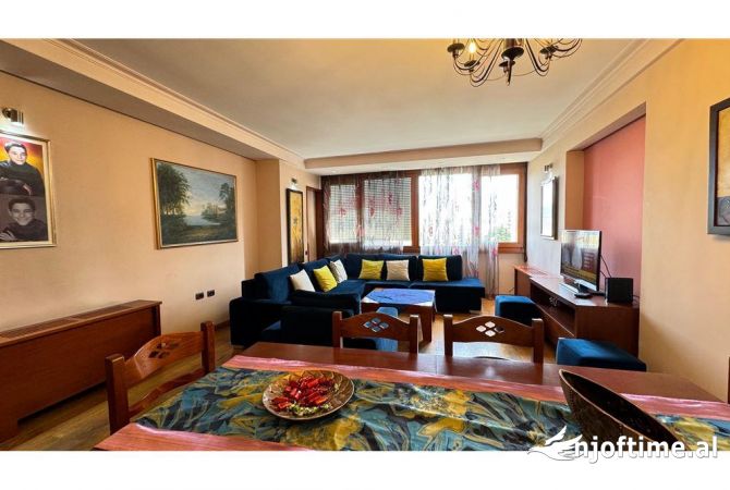 House for Rent 3+1 in Tirana - 1,300 Euro