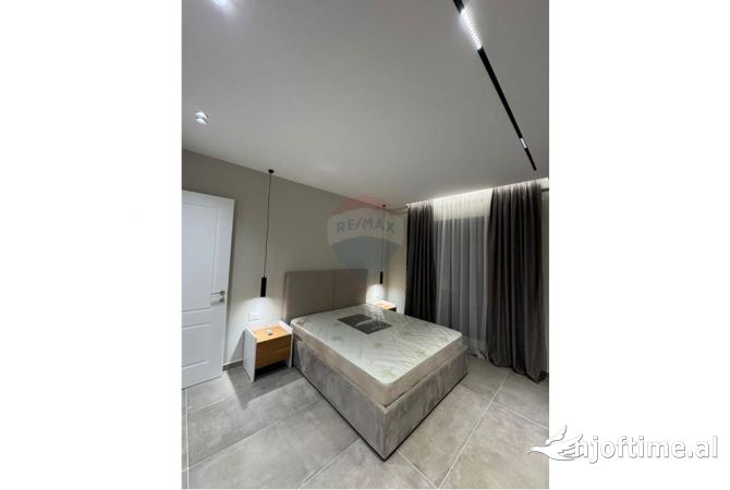 Shtepi me qera Apartament ne Tirane, 2+1, Mobilimi E mobiluar, Pagesa 600  Euro.