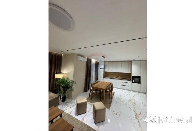 Shtepi me qera 2+1 ne Tirane - 600 Euro