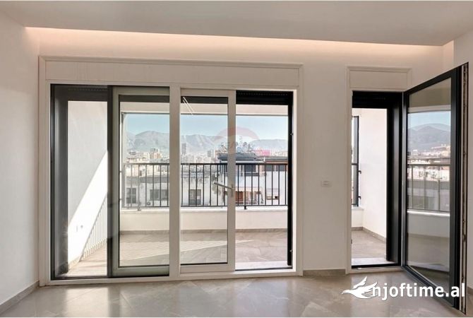Shtepi ne shitje 3+1 ne Tirane - 500,000 Euro