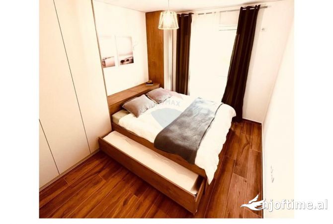 Shtepi ne shitje Apartament ne Durres, 1+1, Mobilimi E mobiluar, Pagesa 250,000  Euro.