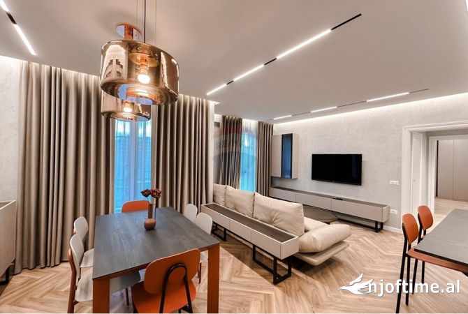 Shtepi me qera 2+1 ne Tirane - 1,500 Euro