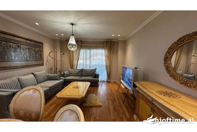 Shtepi me qera Apartament ne Tirane, 2+1, Mobilimi E mobiluar, Pagesa 1,200  Euro.