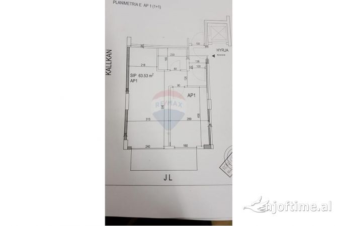 Shtepi ne shitje Apartament ne Tirane, 2+1, Mobilimi Bosh, pa mobiluar, Pagesa 349,000  Euro.