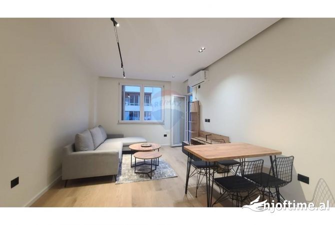 Shtepi me qera Apartament ne Tirane, 1+1, Mobilimi E mobiluar, Pagesa 500  Euro.