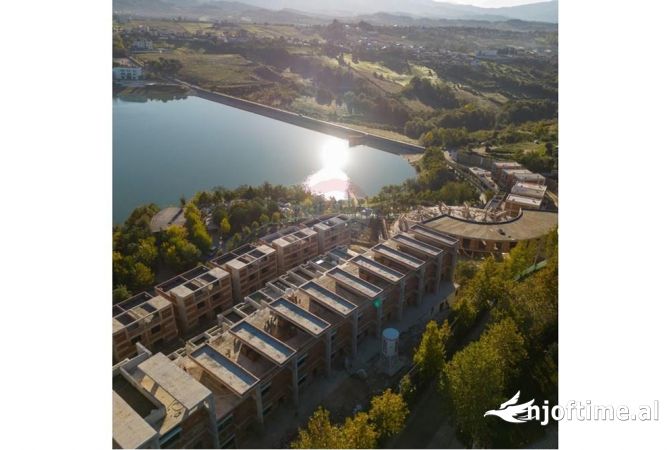 Shtepi ne shitje 1+1 ne Tirane - 430,000 Euro