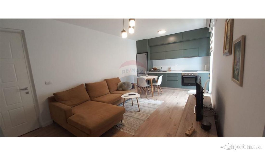 Shtepi me qera Apartament ne Tirane, 1+1, Mobilimi E mobiluar, Pagesa 700  Euro.