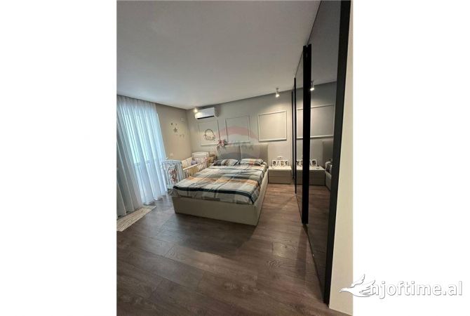 Shtepi ne shitje 2+1 ne Tirane - 190,000 Euro