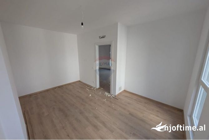 Shtepi ne shitje 1+1 ne Tirane - 77,000 Euro