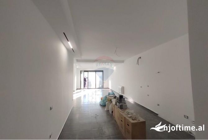 Shtepi ne shitje 3+1 ne Tirane - 338,000 Euro