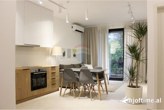 Shtepi me qera 1+1 ne Tirane - 60,000 Leke