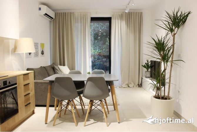 Shtepi me qera 1+1 ne Tirane - 60,000 Leke