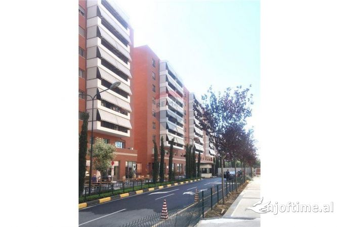 Ambient biznesi ne shitje 1+1 ne Tirane - 910,000 Euro