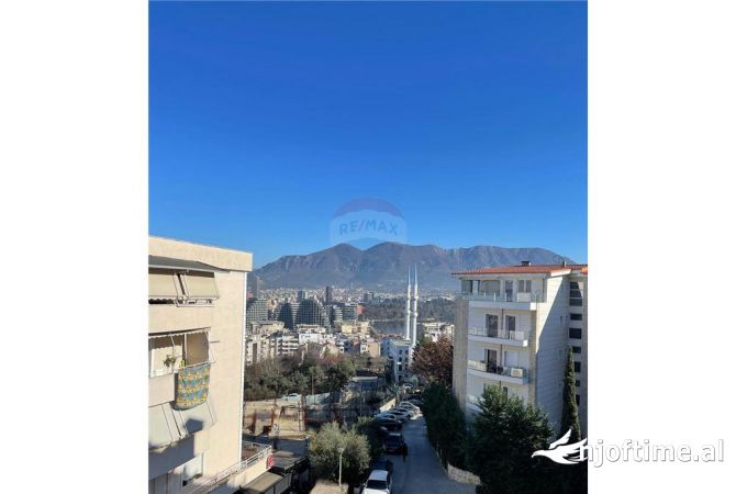 Shtepi me qera 3+1 ne Tirane - 1,000 Euro