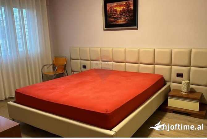 Shtepi ne shitje 2+1 ne Tirane - 250,000 Euro