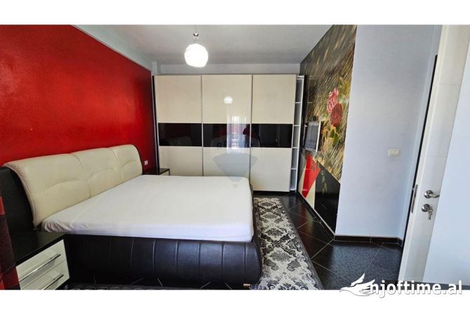 Shtepi me qera 3+1 ne Tirane - 700 Euro