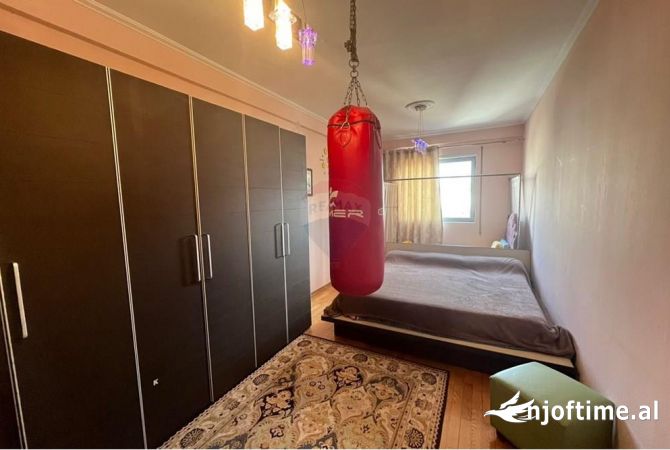 Shtepi ne shitje 2+1 ne Tirane - 325,000 Euro