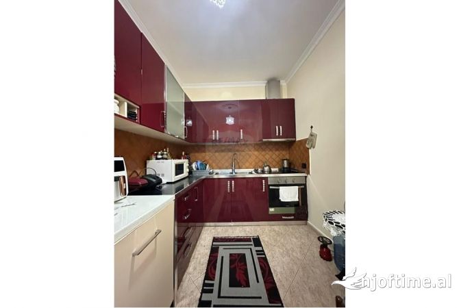 Shtepi ne shitje 2+1 ne Tirane - 125,000 Euro