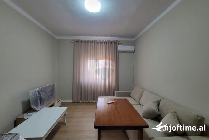 Shtepi me qera 1+1 ne Tirane - 700 Euro
