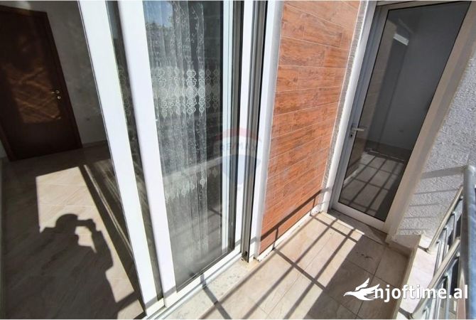 Shtepi ne shitje 1+1 ne Tirane - 78,000 Euro