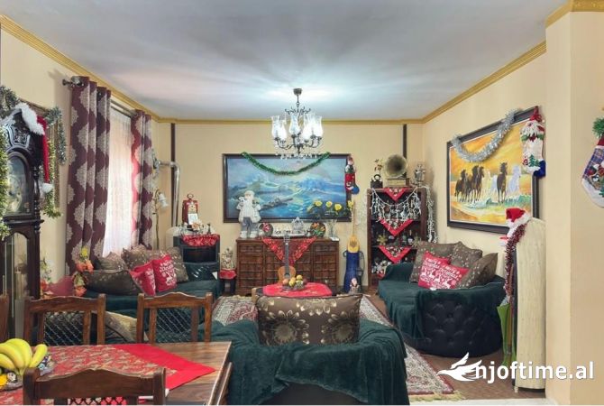 Shtepi ne shitje 3+1 ne Tirane - 350,000 Euro