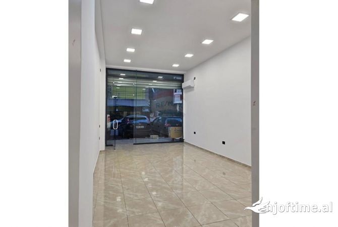 Ambient biznesi ne shitje 1+1 ne Tirane - 250,000 Euro