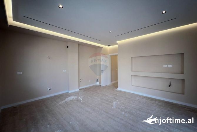 Shtepi ne shitje 2+1 ne Tirane - 210,000 Euro