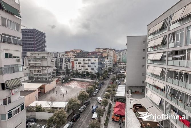 Shtepi me qera 2+1 ne Tirane - 1,500 Euro