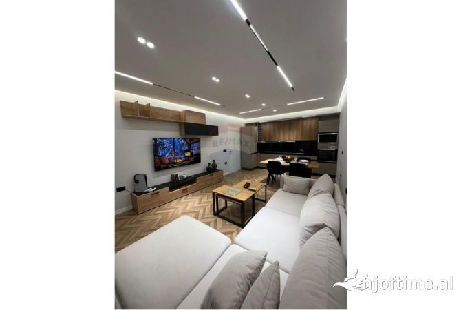 Shtepi me qera 1+1 ne Tirane - 1,000 Euro