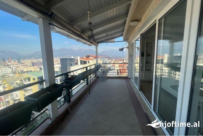 Shtepi ne shitje 2+1 ne Tirane - 230,000 Euro