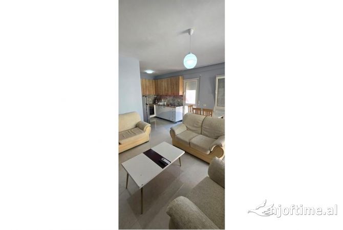 Shtepi ne shitje 2+1 ne Tirane - 193,000 Euro