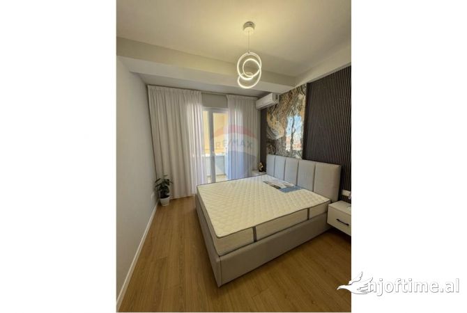 Shtepi ne shitje 1+1 ne Tirane - 109,000 Euro