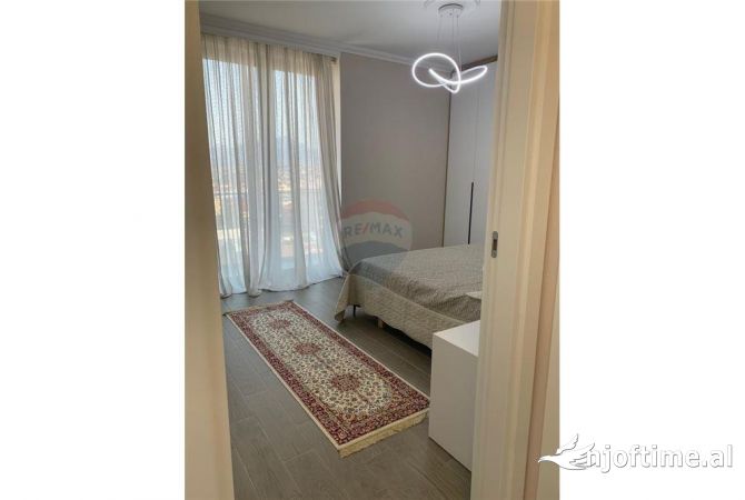 Shtepi me qera Apartament ne Tirane, 2+1, Mobilimi E mobiluar, Pagesa 750  Euro.