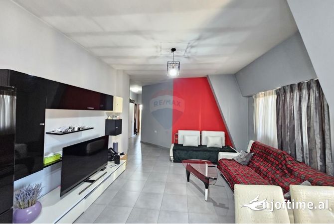 Shtepi ne shitje 2+1 ne Tirane - 180,000 Euro