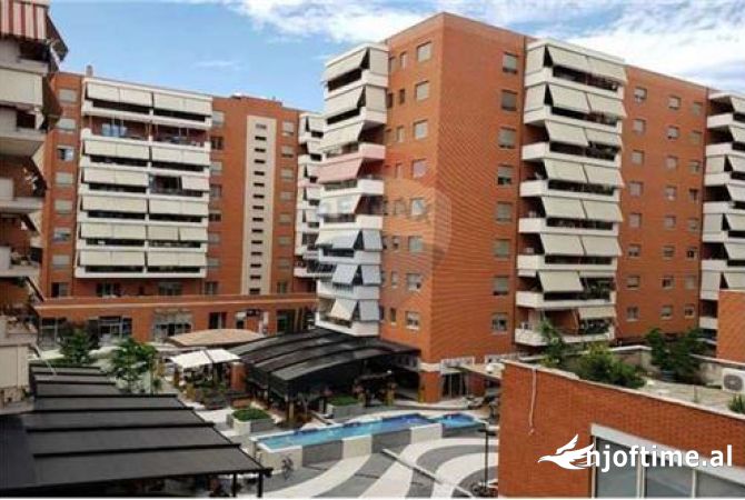 Ambient biznesi me qera 3+1 ne Tirane - 3,000 Euro