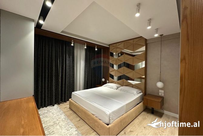 Shtepi me qera 2+1 ne Tirane - 600 Euro