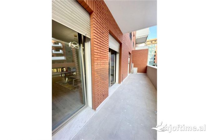 Shtepi me qera 1+1 ne Tirane - 800 Euro