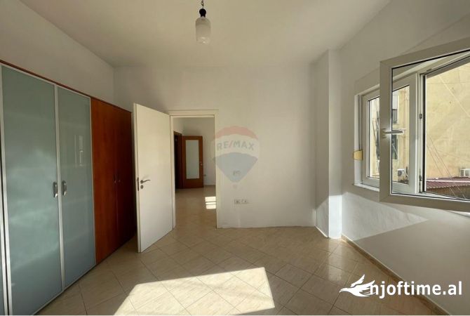 Casa in vendita 1+1 a Tirana - 165,000 Euro