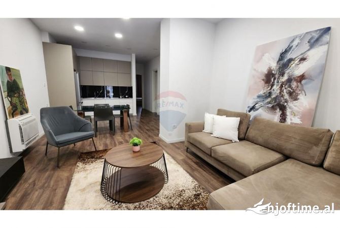 Shtepi ne shitje 2+1 ne Tirane - 400,000 Euro