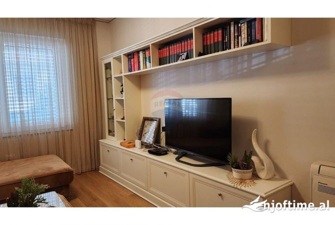 Shtepi me qera 2+1 ne Tirane - 750 Euro