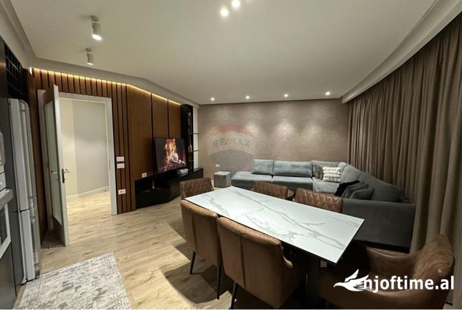 Shtepi me qera 2+1 ne Tirane - 600 Euro