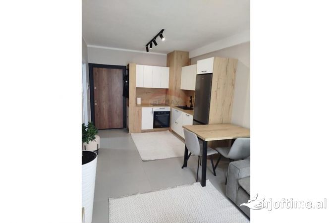 Shtepi me qera 1+1 ne Tirane - 400 Euro