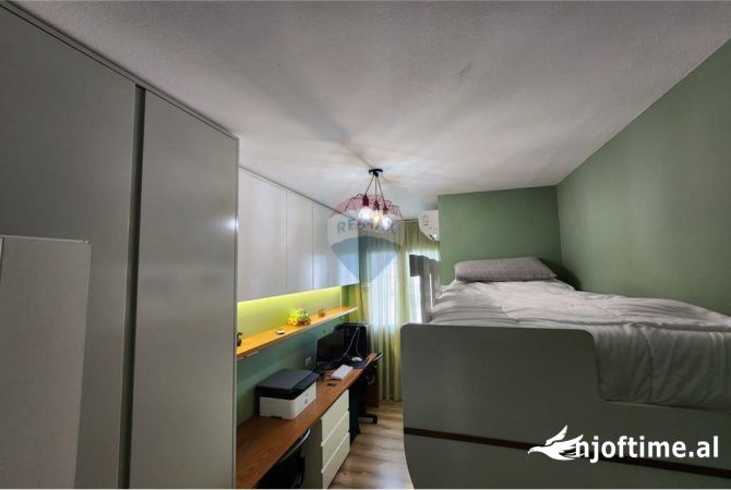 Shtepi me qera Apartament ne Tirane, 2+1, Mobilimi E mobiluar, Pagesa 700  Euro.
