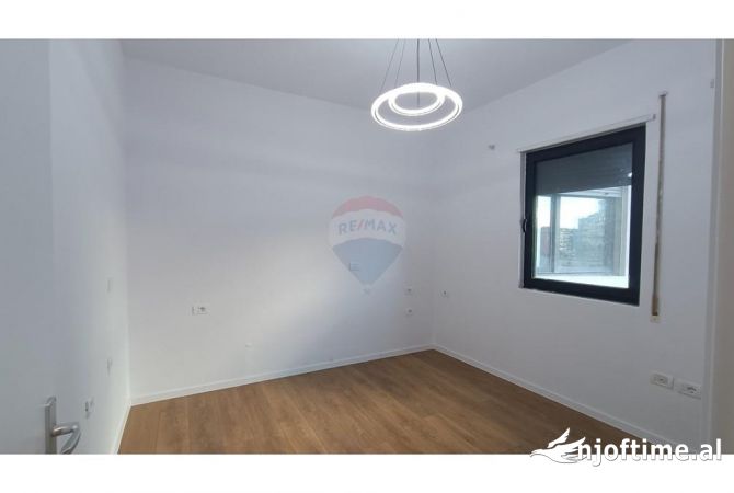 Apartment for sale in Tirana 2+1, Emty