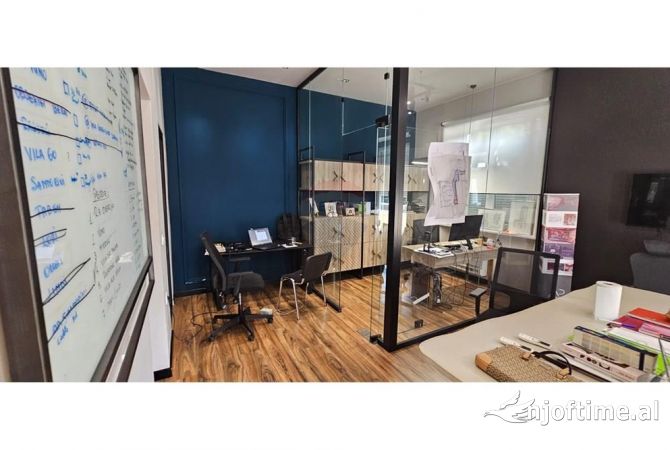 Ambient biznesi me qera 3+1 ne Tirane - 1,700 Euro