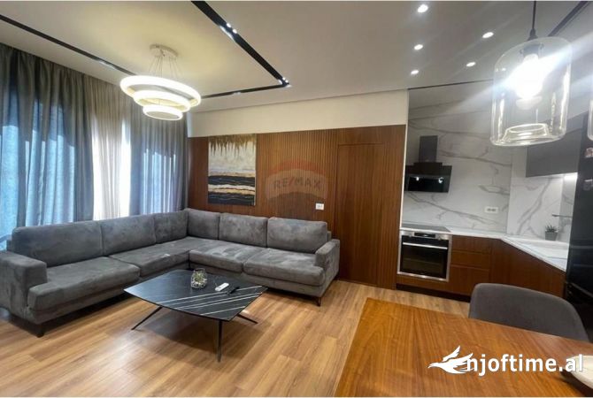 Shtepi ne shitje 2+1 ne Tirane - 160,000 Euro